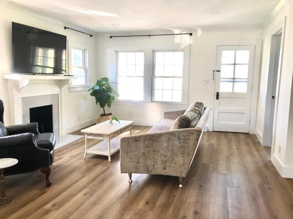 2055 S Point Rd, Belmont, NC 28012