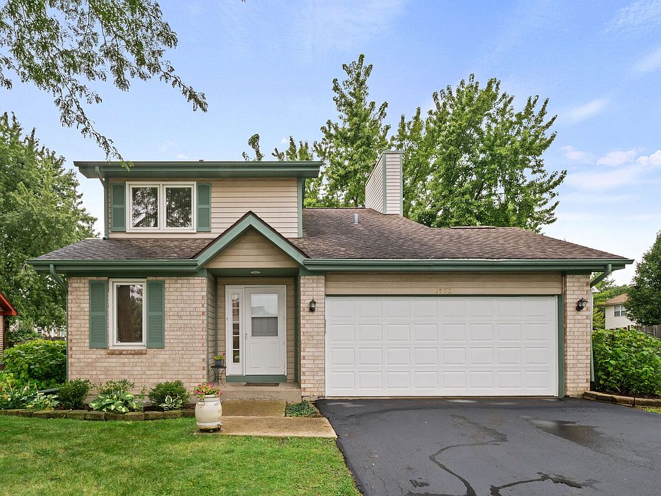 1st image of 1570 Monterey Ct