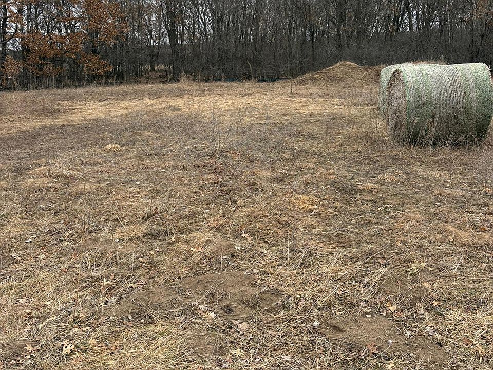 2nd image of 33005 Fenway Ave