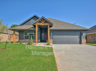 807 Azalea Farms Rd, Noble, OK 73068