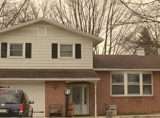 504 Charles St, Shippensburg, PA