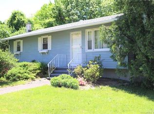 51 Fieldstream Dr, Waterbury, CT 06704