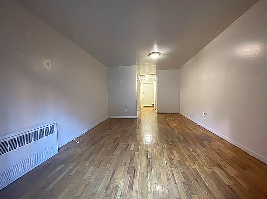 4th image of 329 E 63rd St APT 1A