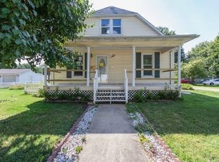 825 N Edwardsville St, Staunton, IL