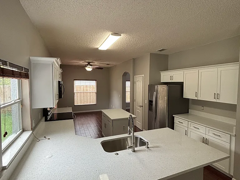 3213 Buck Hill Pl — Photo 6