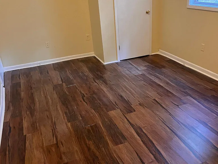 1743 Greenview Cir — Photo 8
