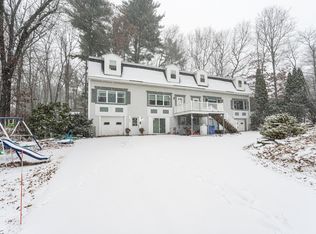 4 Sunset Drive #A, Londonderry, NH 03053