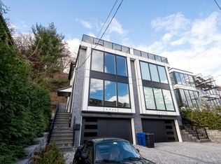 496 Undercliff Ave #3A, Edgewater, NJ 07020