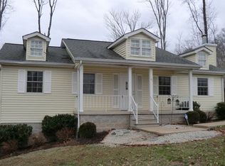 141 Gilchrist Ave, Tornado, WV 25202