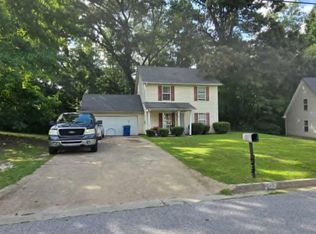 865 Old Rocky Rd, Atlanta, GA 30349