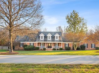 2416 Krista Kim Dr, High Point, NC 27265