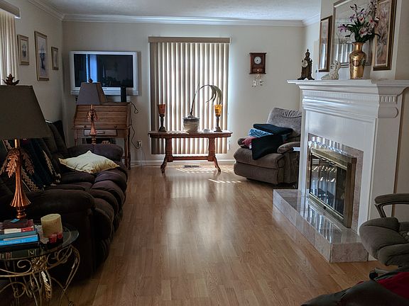 Fireplace, laminate flooring