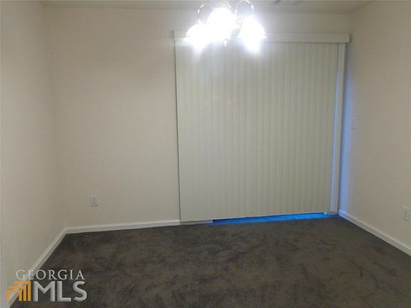 5th image of 4755 Klondike Dr