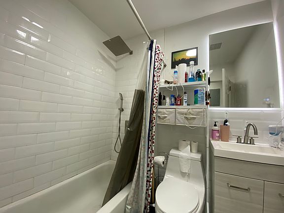 5th image of 244 Macdougal St #3B