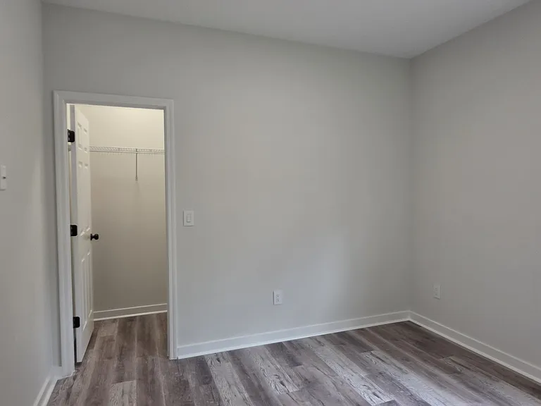 55 Delmonte St — Photo 25