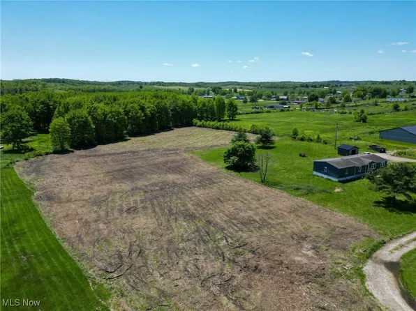 Erwin Rd, Jackson, OH 45640