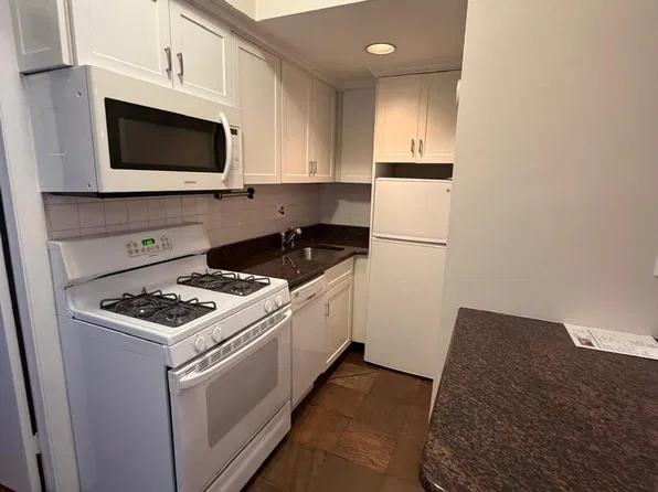 11 Revere St #101, Boston, MA 02114
