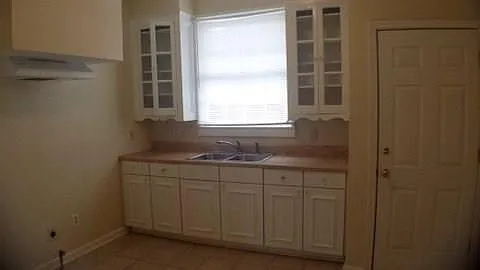4736 Saint Anthony Ave — Photo 7