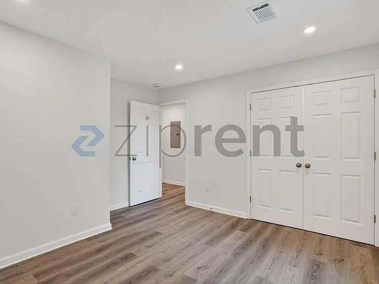 500 Camp Creek Cir #1 — Photo 14