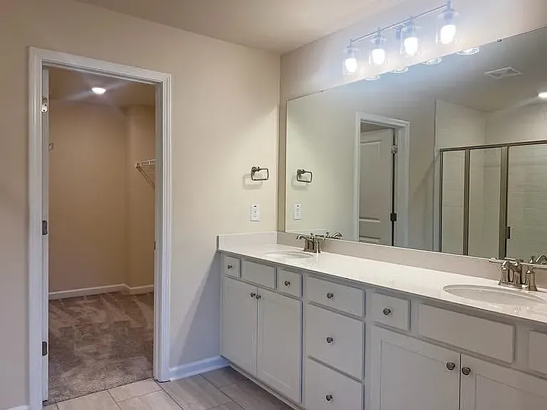 328 Glen Clova Dr — Photo 10