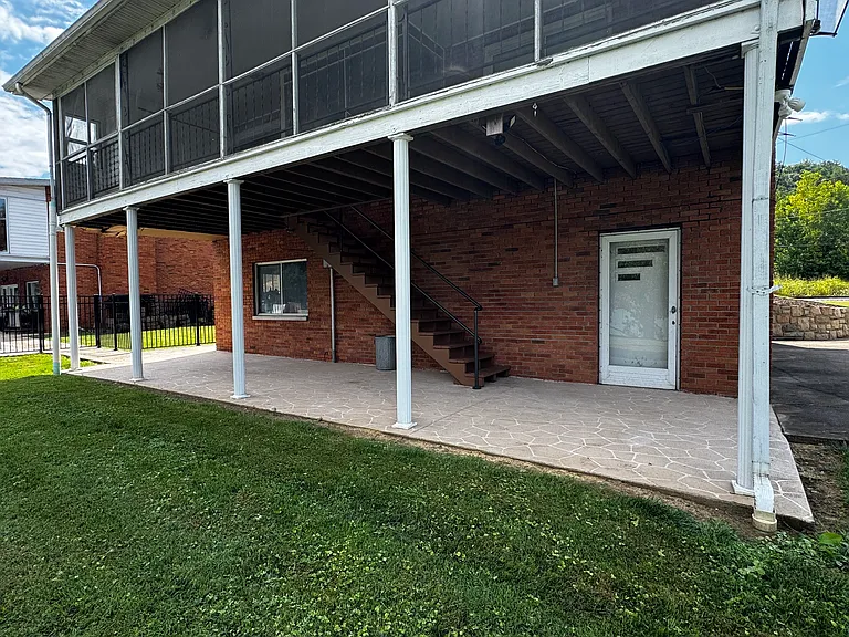 2905 Ohio River Rd — Photo 13