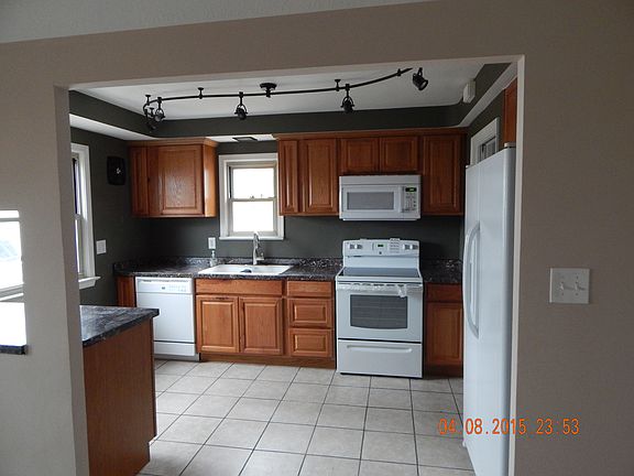 4th image of 8512 Bauerdale Ave