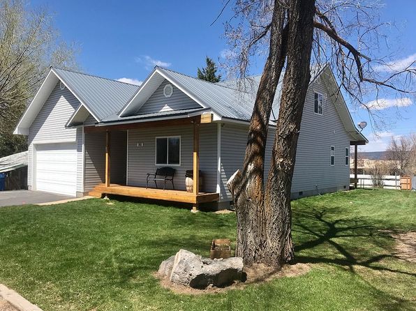 161 Walnut Dr