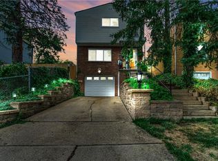 404 Mueller Ave, Pittsburgh, PA