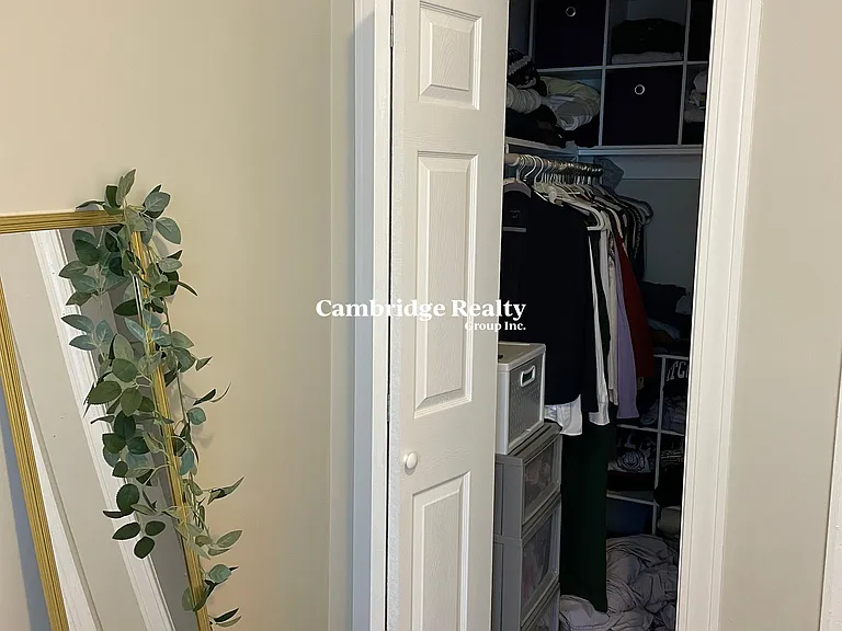 33 Highgate St #6T — Photo 14