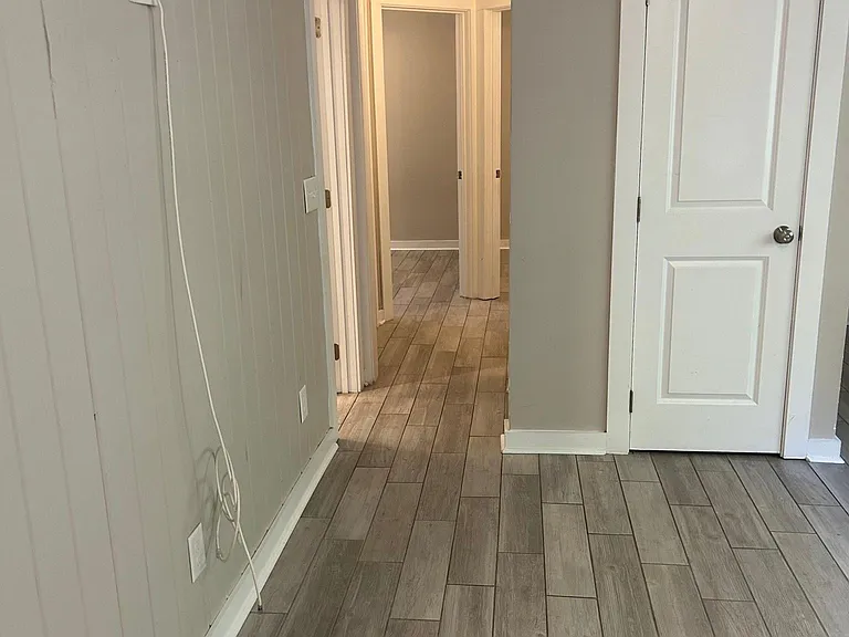 175 Oak St — Photo 6