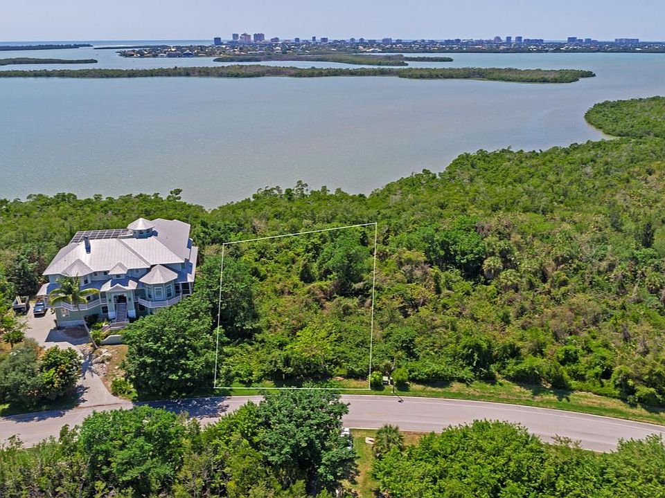 1st image of 839 Whiskey Creek Dr