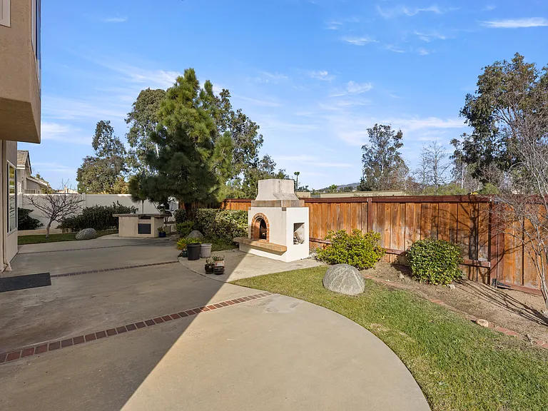 13163 Valewood Rd — Photo 30