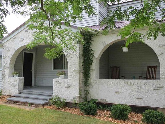 Covered Front Porch