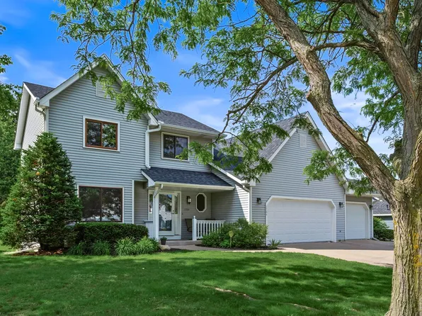 1784 Windjammer Dr, Woodbury, MN 55125