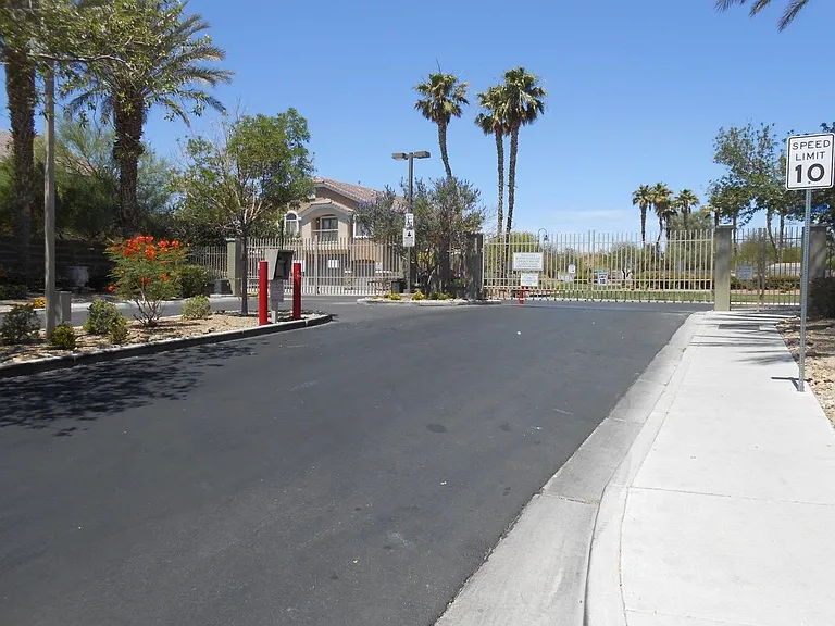 3516 Hazelnut Pine Pl #2 — Photo 42