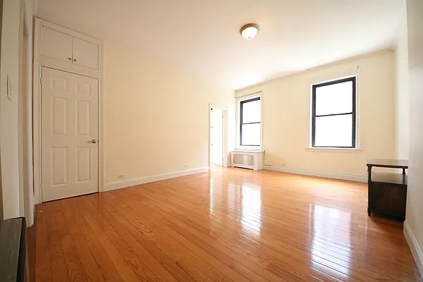 Rented by (Legacy) NY Quality Living Uptown | media 16