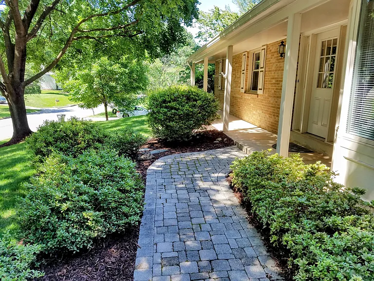 1513 Gingerwood Ct — Photo 4