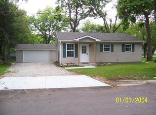 303 W Benton St, Clinton, MO 64735