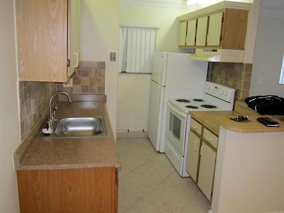 4th image of 522 Trace Cir APT 203