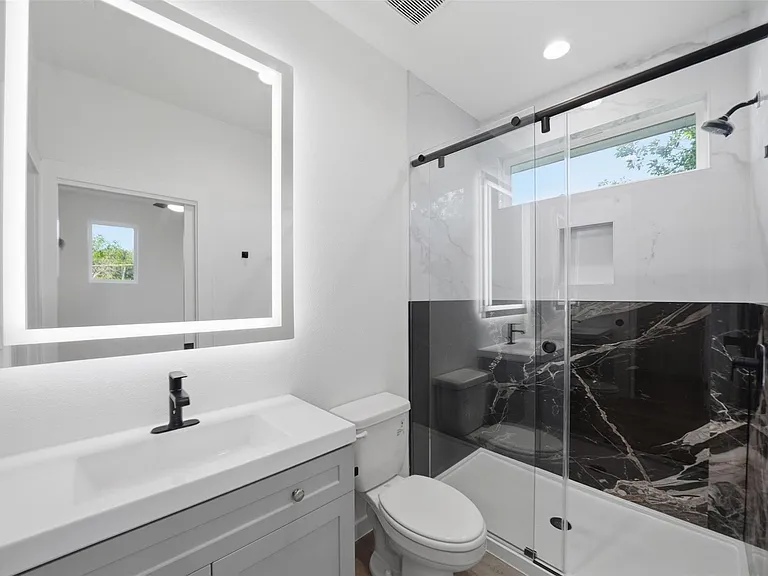 2212 Yellow Jacket Ln #2 — Photo 21