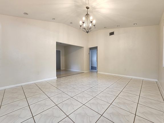 4th image of 8335 NE 3rd Ave #1