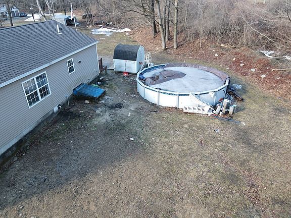 5th image of 41 Upper Rd