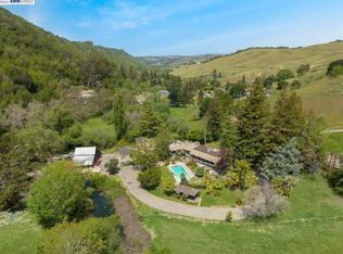 27163 Palomares Rd, Castro Valley, CA 94552
