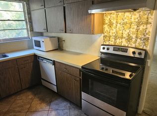 (Undisclosed Address), Gainesville, FL 32607