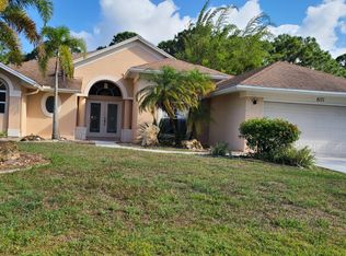 6171 NW East Deville Cir, Pt Saint Lucie, FL 34986