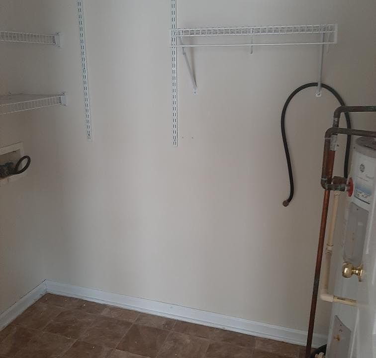 2nd image of 107 Charlestowne Way APT H