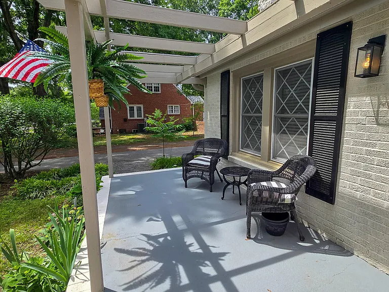 3014 Hope Valley Rd — Photo 3