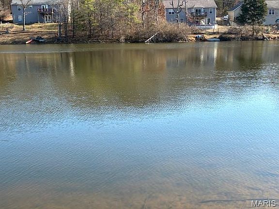 4th image of 36 Redbud Dr