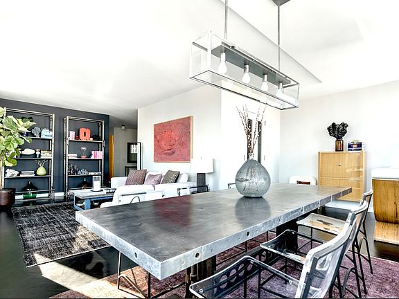 4th image of 360 E 88th St APT 26D