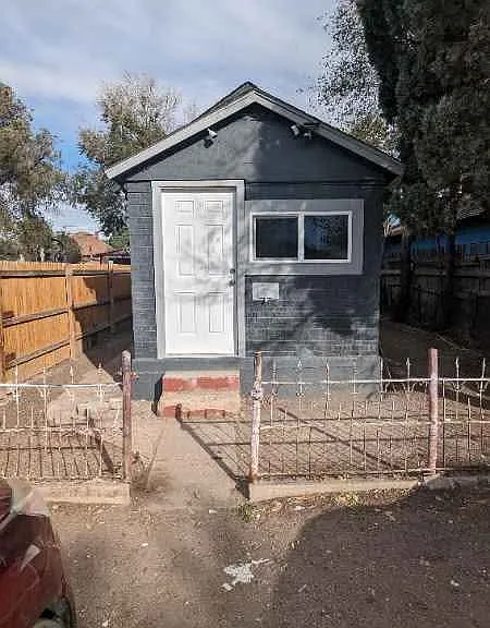 1232 Rio Grande Ave — Photo 1